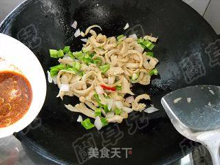 烤肉料素炒面筋的做法步骤：8