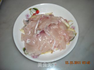 爆炒脆肉鲩的做法步骤：4