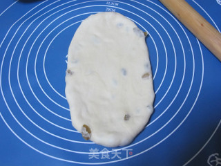 65度汤种葡萄干面包的做法步骤：6