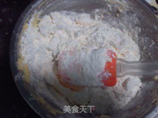 再做好吃的黄油曲奇的做法步骤：4
