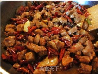 辣子肉丁的做法步骤：4
