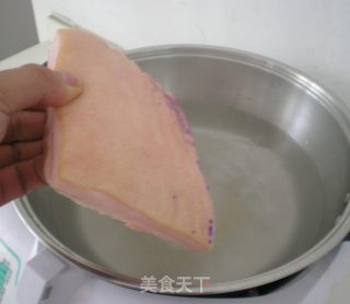 东坡回赠肉的做法步骤：2
