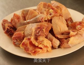 酱香鸡的做法步骤：2
