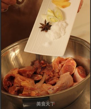 酱香鸡的做法步骤：7