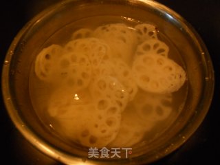 滑炒藕片的做法步骤：3