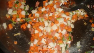 什锦蛋炒饭的做法步骤：4