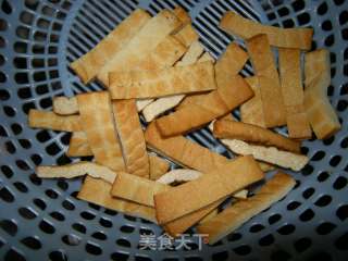 蛋香豆干的做法步骤：1