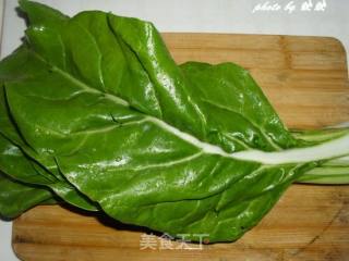 莙荙菜炒肉的做法步骤：1