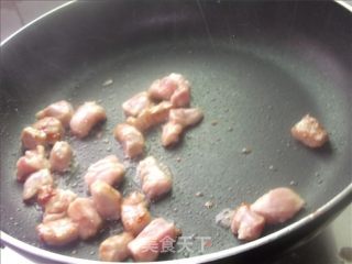 土豆烧肉的做法步骤：3