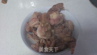栗子焖羊肉的做法步骤：1