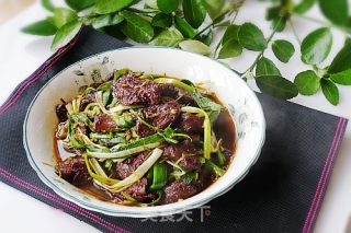 青蒜炒鸭血的做法步骤：11
