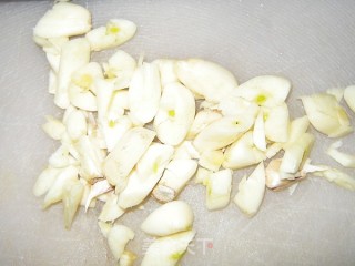 茄子干炒肉的做法步骤：2