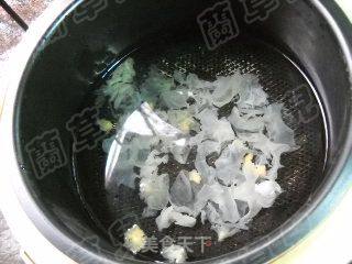 南瓜银耳羹的做法步骤：4