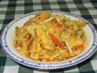 韭芽炒鸭蛋的做法步骤：10