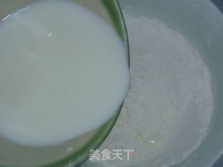 下午茶轻松做：黄金蒸糕的做法步骤：2