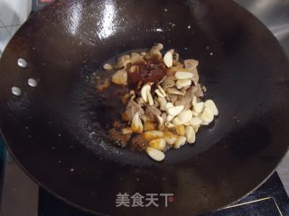 辣椒炒肉的做法步骤：8