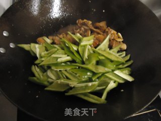 辣椒炒肉的做法步骤：9