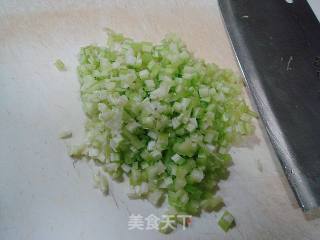 老煲海鲜芹菜粥的做法步骤：4