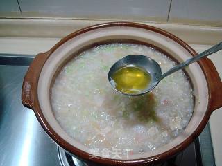 老煲海鲜芹菜粥的做法步骤：17