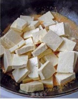 【红咖喱鲜虾豆腐】的做法步骤：6