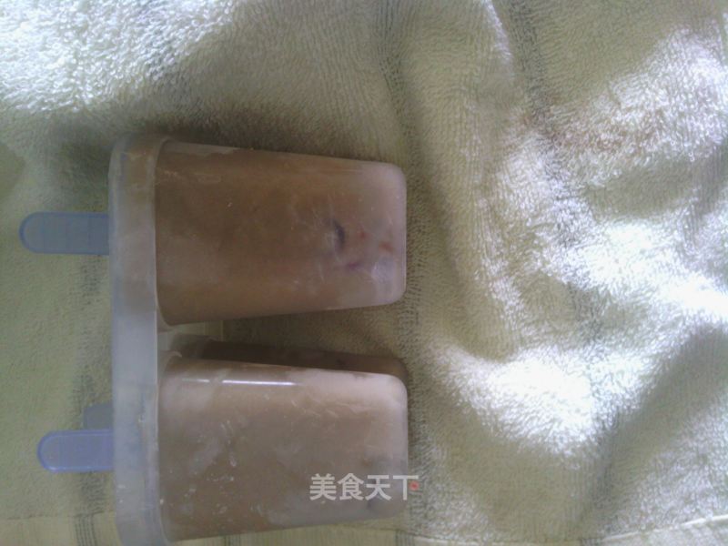 简单美味——花生绿豆枣碎冰棍的做法
