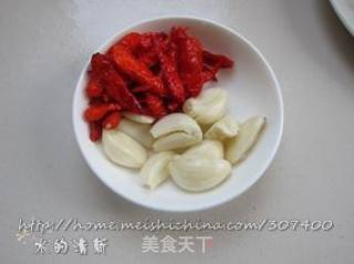 包菜腊肉干锅的做法步骤：5