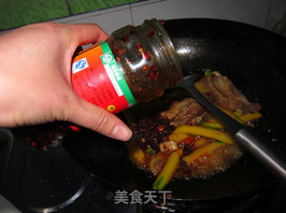 地道湖南口味菜—老干妈烧子排的做法步骤：11