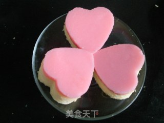 给儿子的生日蛋糕---草莓果冻酸奶蛋糕的做法步骤：9