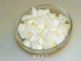 五彩蛋白肉末的做法步骤：1