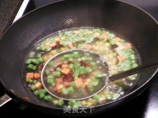 五彩蛋白肉末的做法步骤：3
