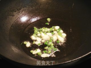 五彩蛋白肉末的做法步骤：4