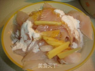 豉椒炒鱼柳的做法步骤：3