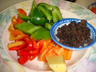 豉椒炒鱼柳的做法步骤：4
