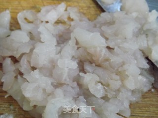 鱼肉烧麦的做法步骤：2