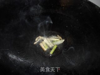 香菇滑鸡的做法步骤：4