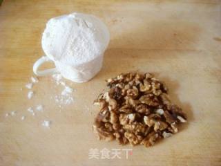 核桃饼的做法步骤：1
