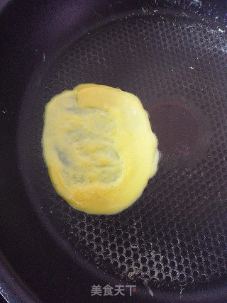 【健康无油版的黄金饺子】自制鲜肉蛋饺的做法步骤：6