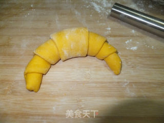 南瓜金牛角的做法步骤：3