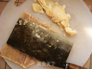 剩肉皮的好去处——猪油and猪皮的做法步骤：2