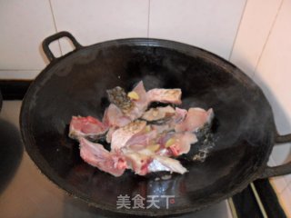 草鱼烧茨菇的做法步骤：5