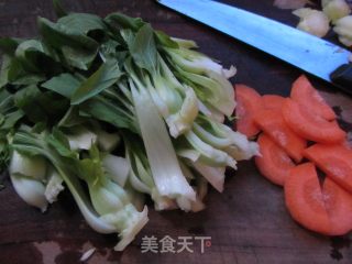 鲜蔬鱼丸汤的做法步骤：4
