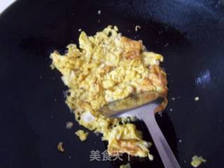 西红柿炒鸡蛋的做法步骤：3