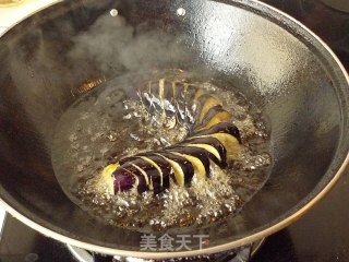 盘龙出海花开富贵的做法步骤：5