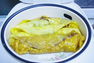 鸡茸蛋卷的做法步骤：7