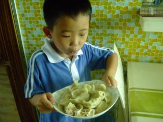 煎煮两款饺子的做法步骤：3