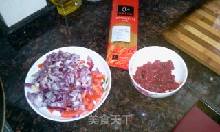 肉酱意粉的做法步骤：1
