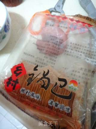 剩下的美食很美味—【卷饼】的做法步骤：4