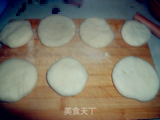 烧饼的做法步骤：4