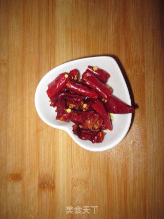 爱的【香芹木耳肉片】的做法步骤：3