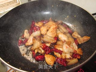 爱的【香芹木耳肉片】的做法步骤：9